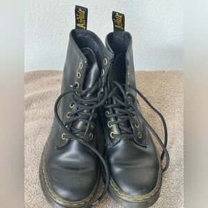 Dr marten boots